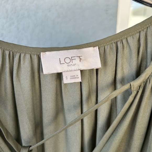 Loft Olive Green V-neck Tassel Tie Flowy Tie Waist Casual Chic Midi Dress Size S - Picture 4 of 5